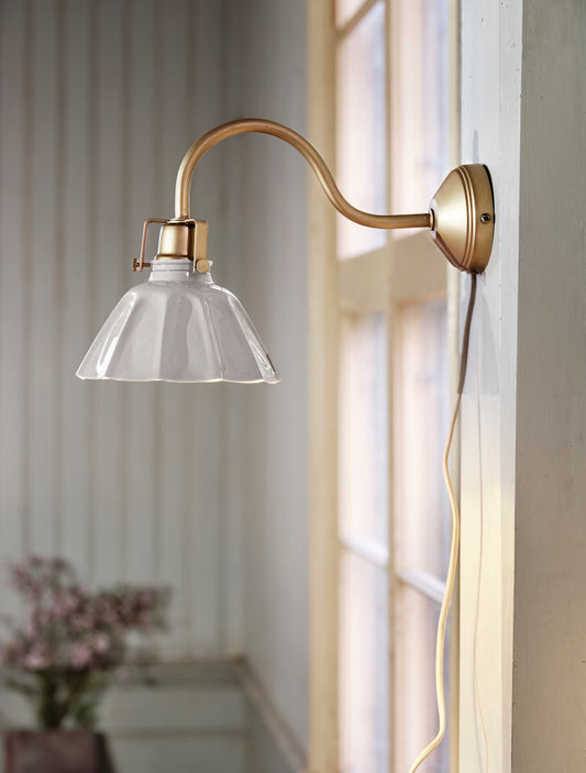 Vägglampa Margareta Beige/Mässing